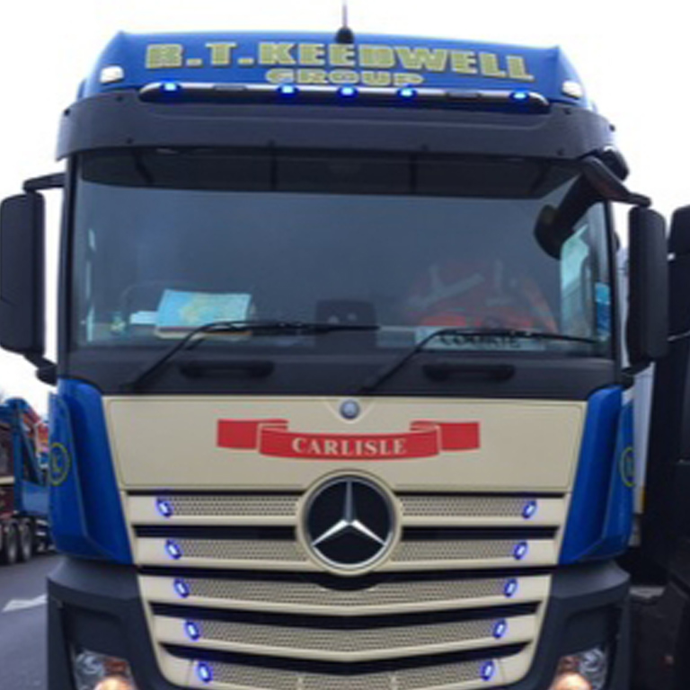 mercedes-trucks-visor-bar