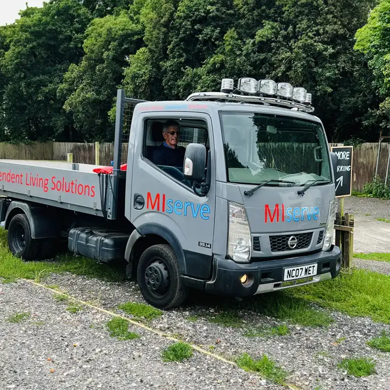 nissan cabstar top bar